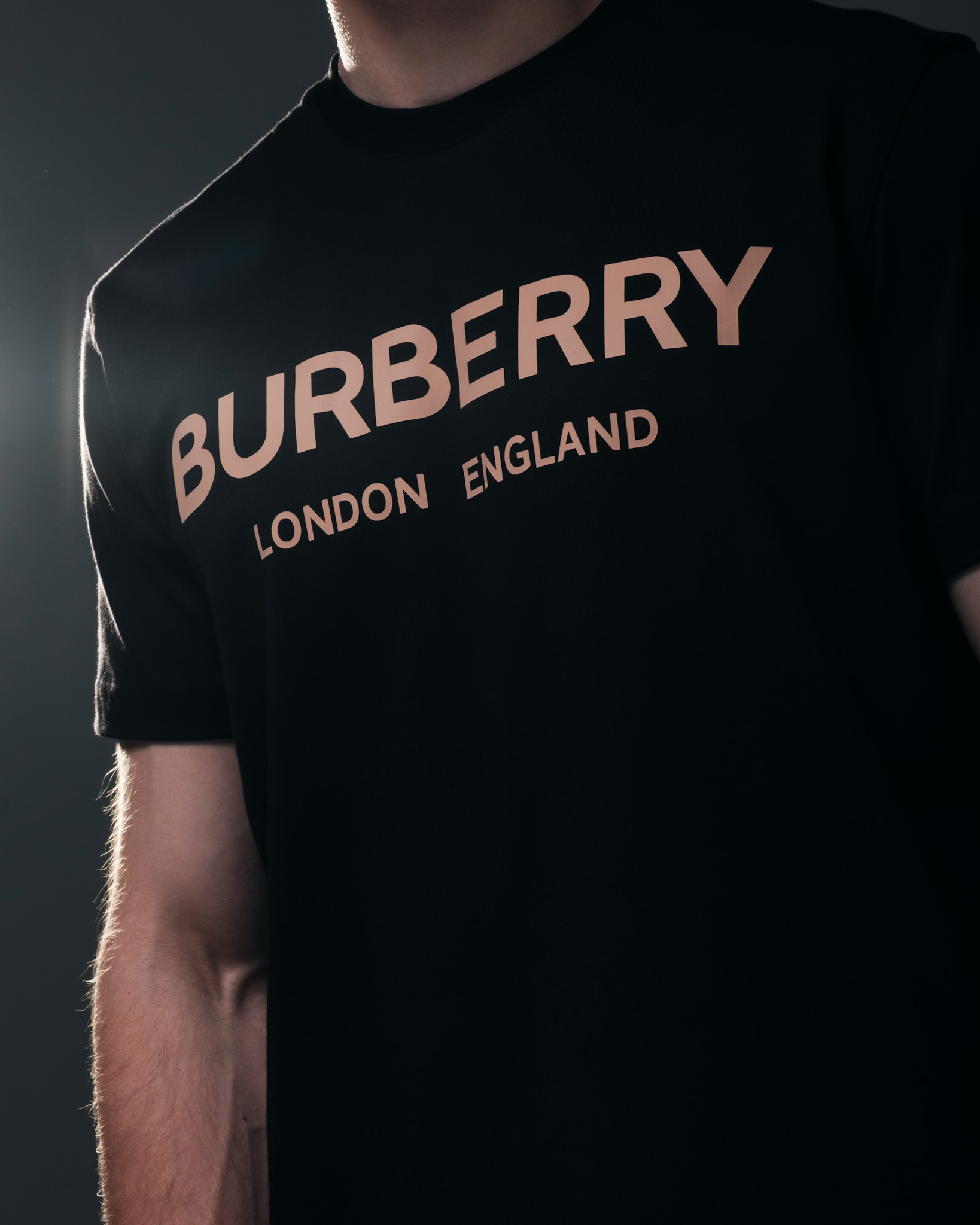 Burberry T-Shirt – London Logo Black