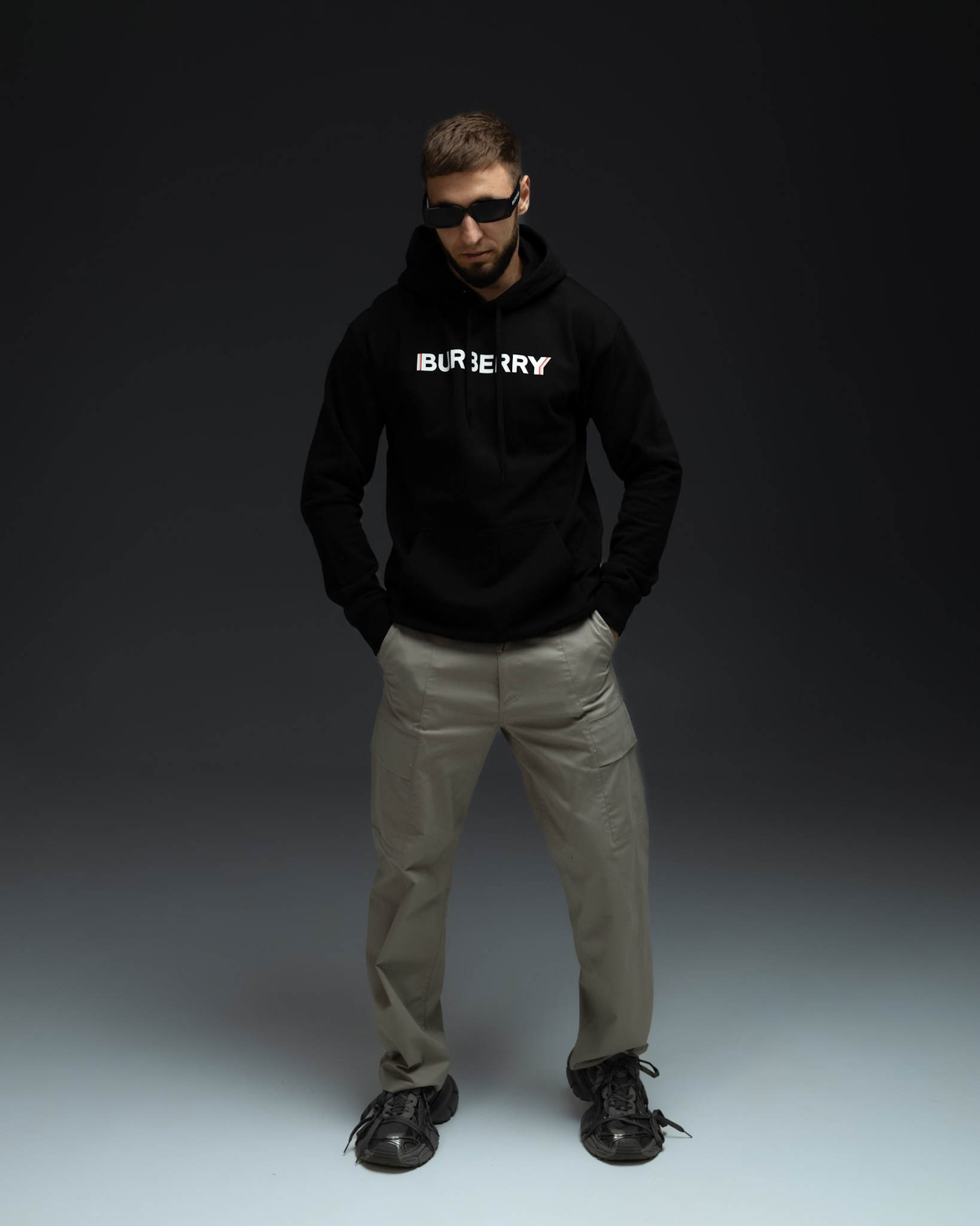 Burberry Black Hoodie – Classic Logo
