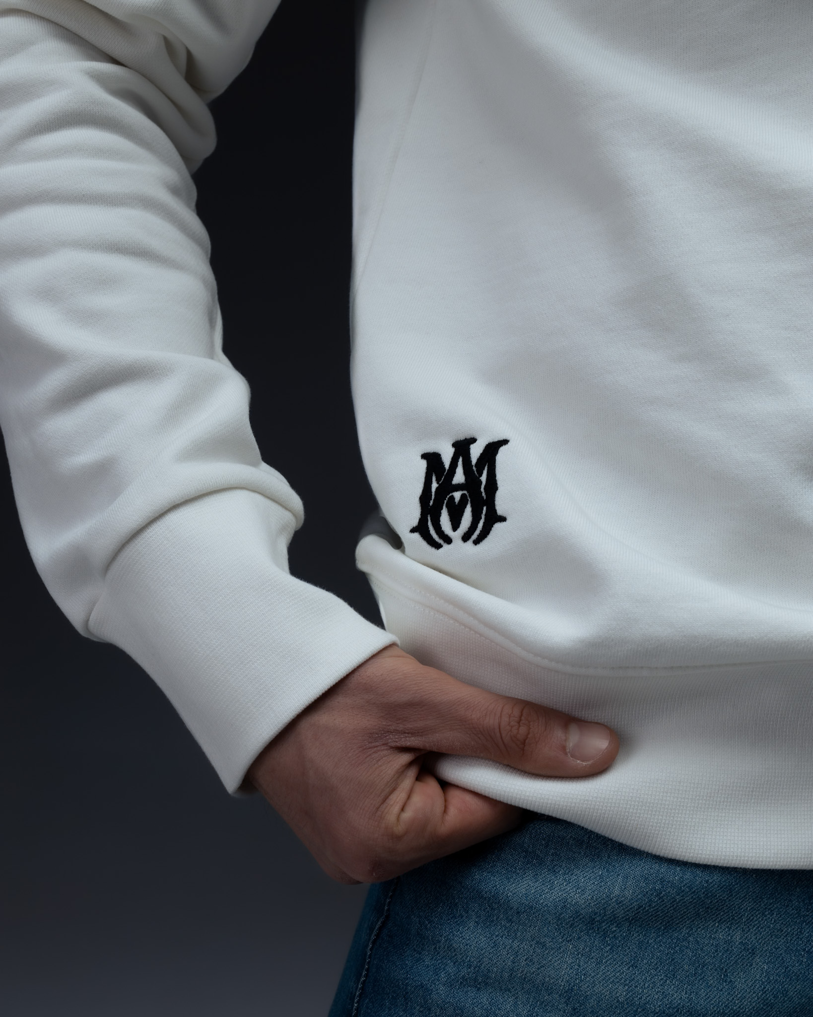 Amiri Cotton Sweatshirt – White Base / Black Branding
