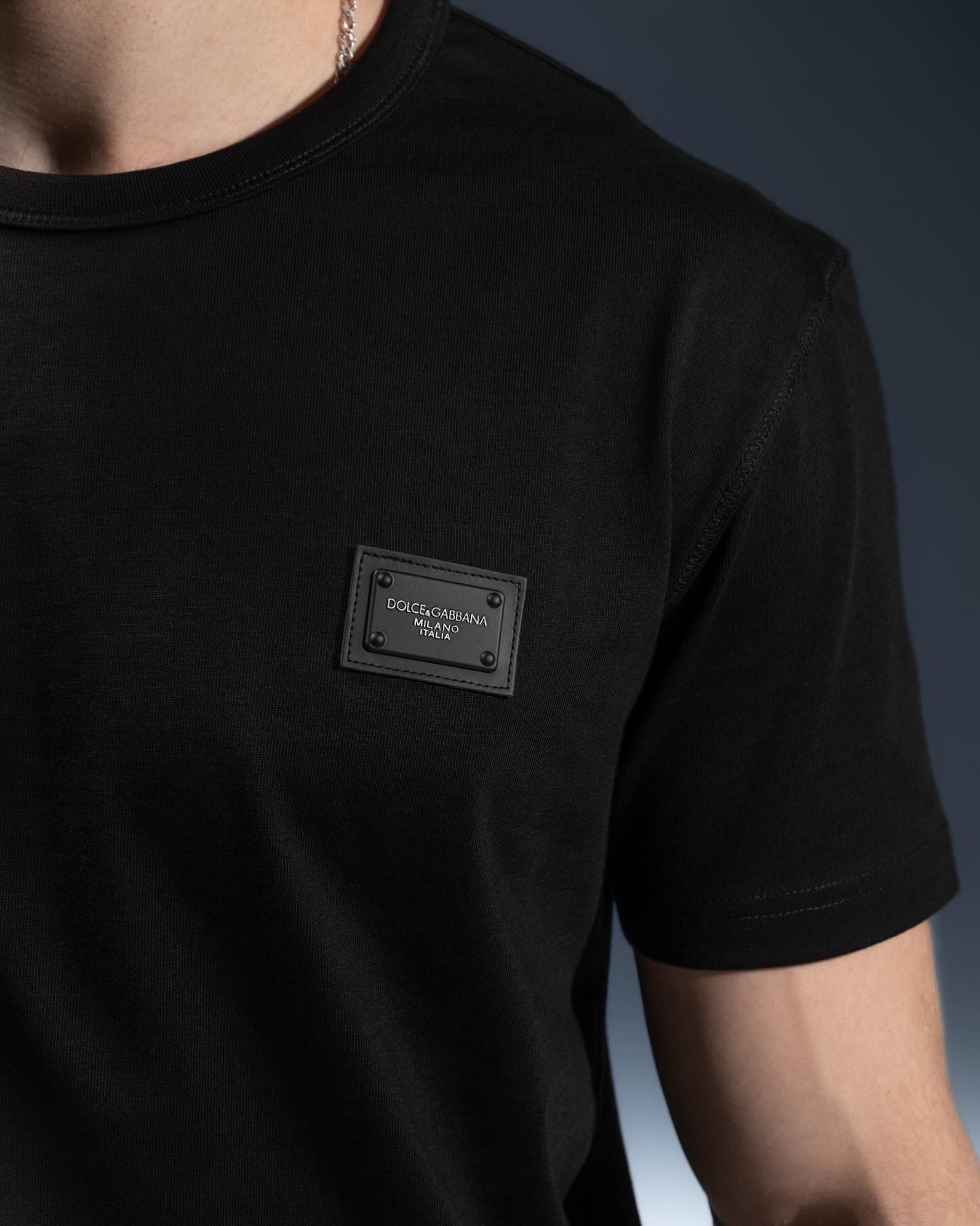 Dolce & Gabbana T-Shirt – Nero Milano Iconic