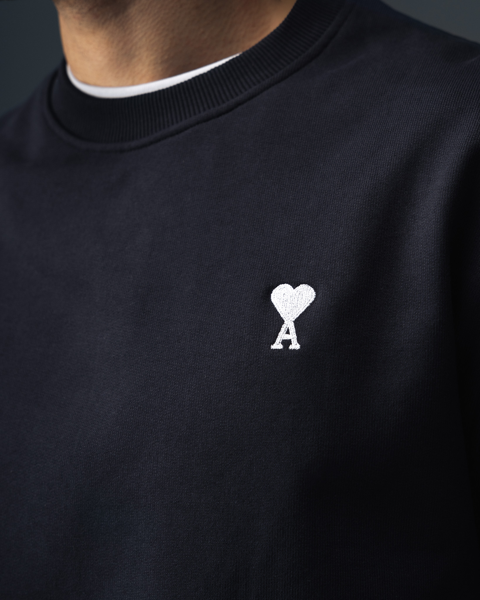 AMI Paris Heart Logo Oversize Sweatshirt Navy