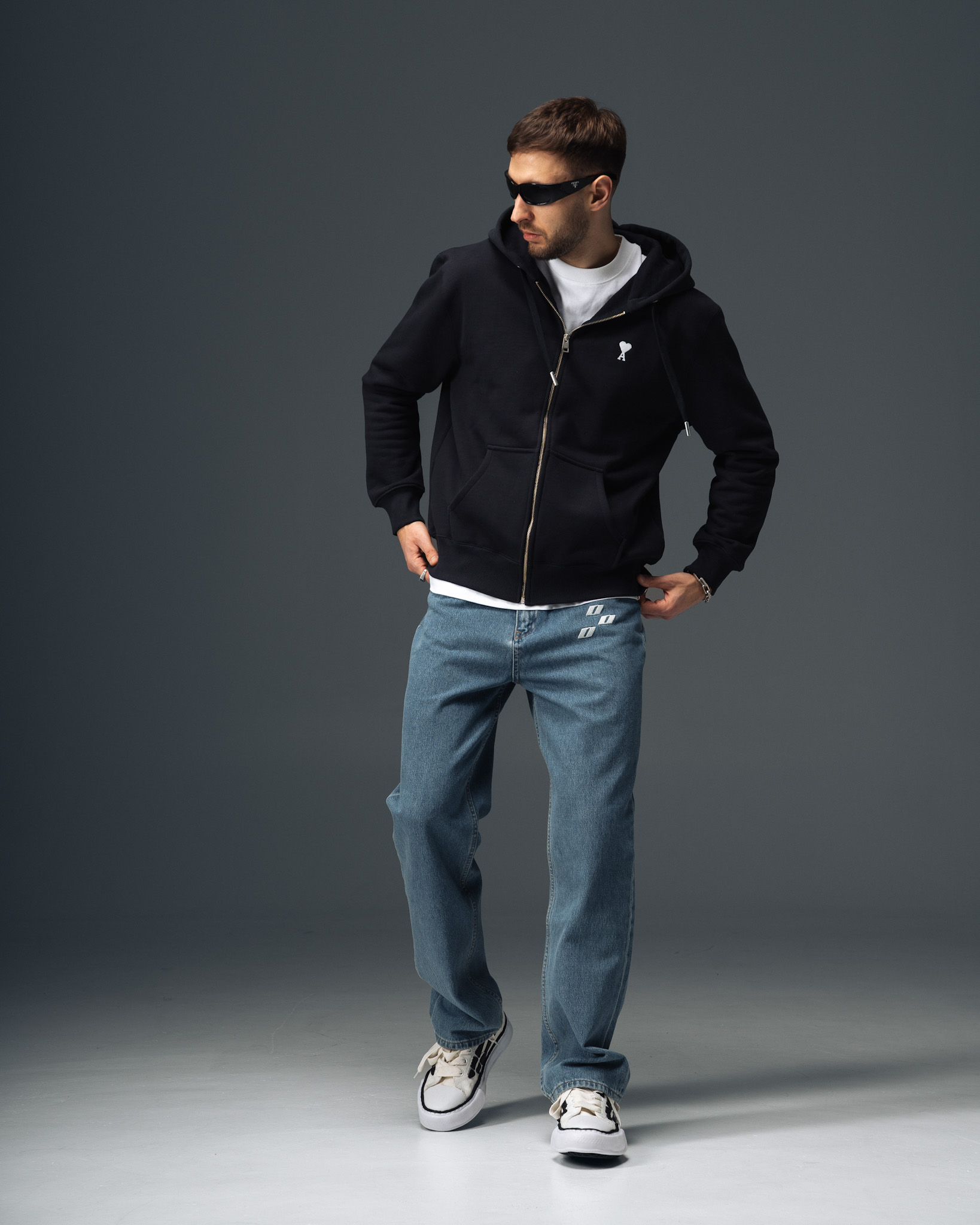 Ami Paris Classic Zip Hoodie Dark Navy
