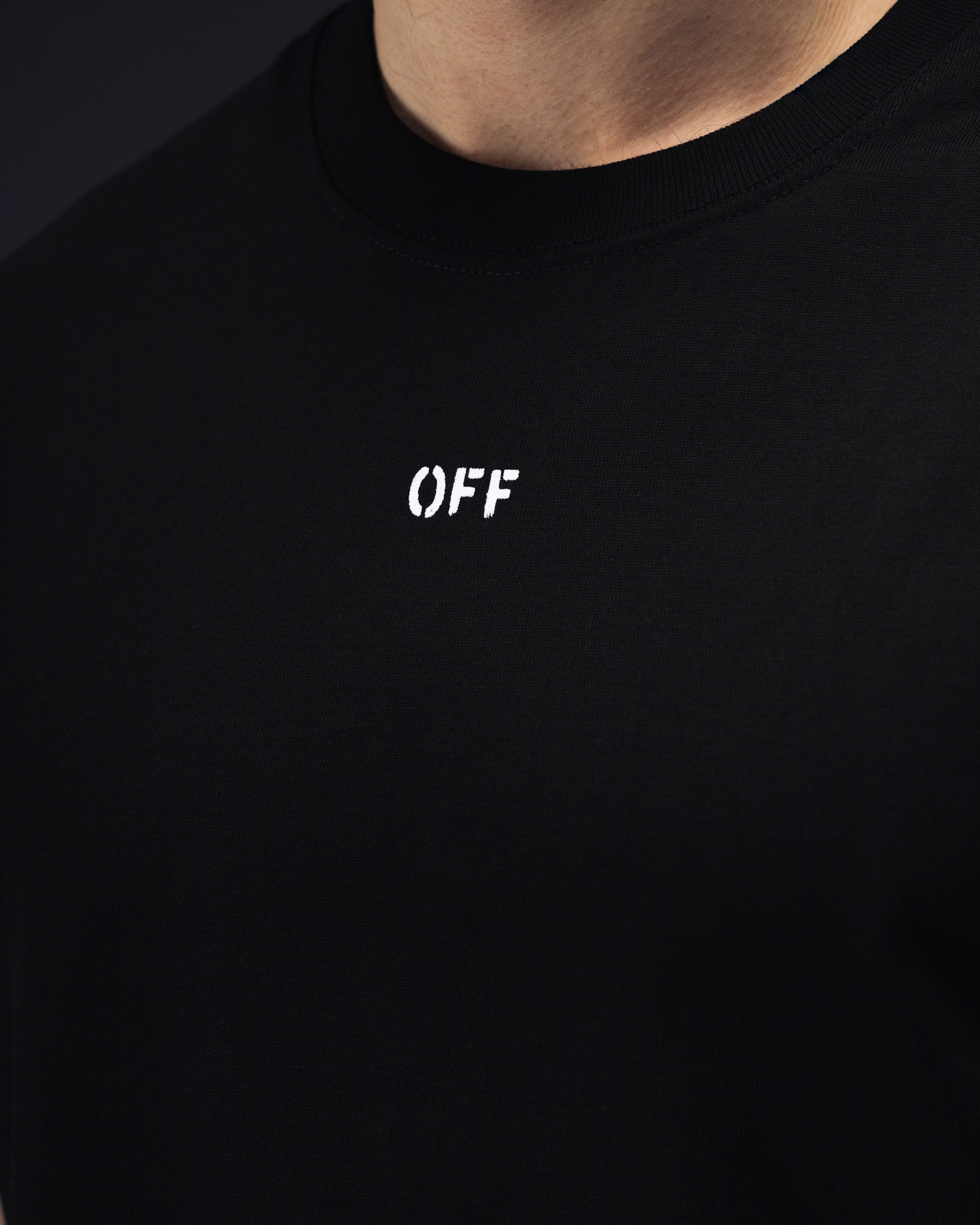 Off-White Monochrome Arrow T-Shirt