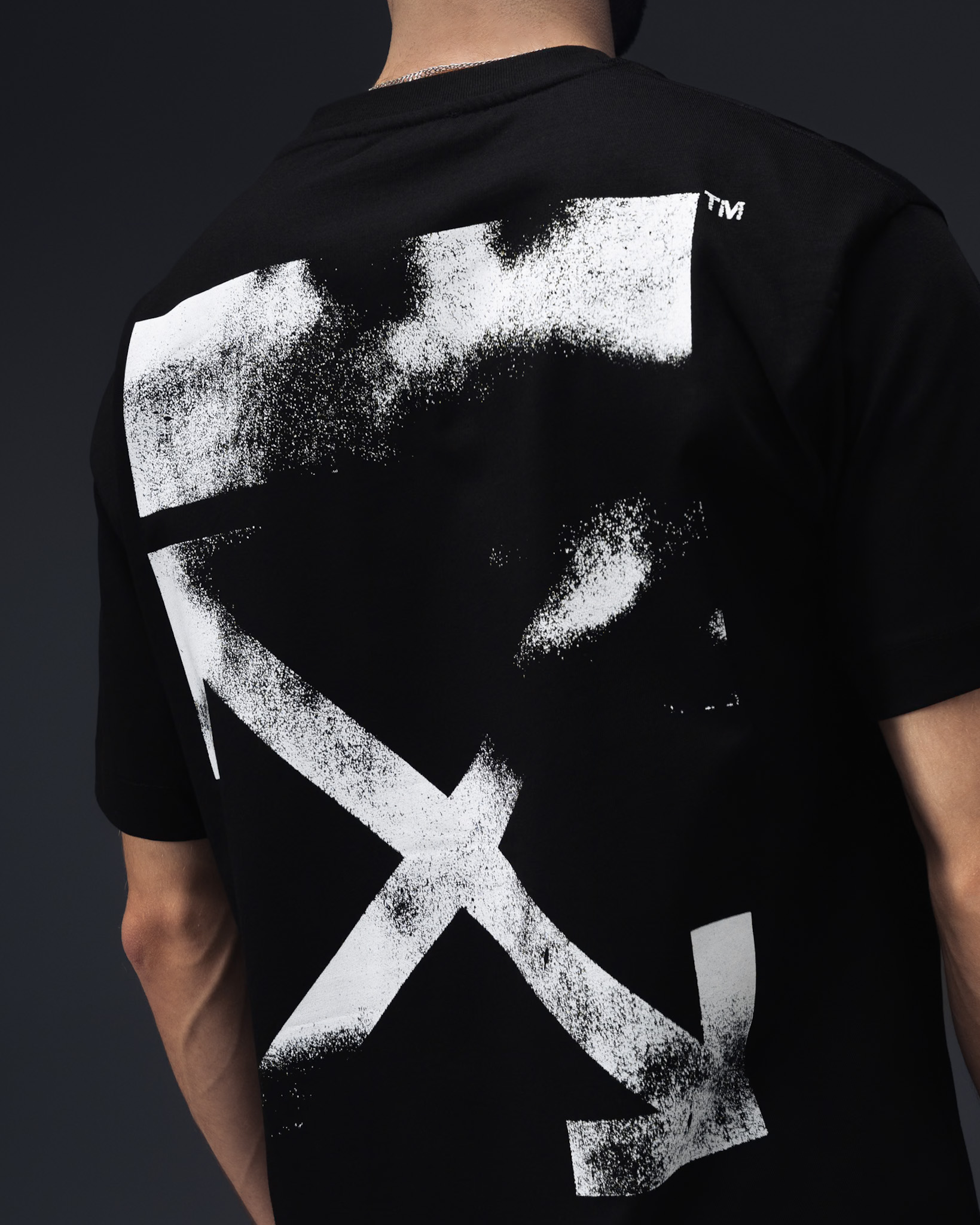 Off-White Monochrome Arrow T-Shirt