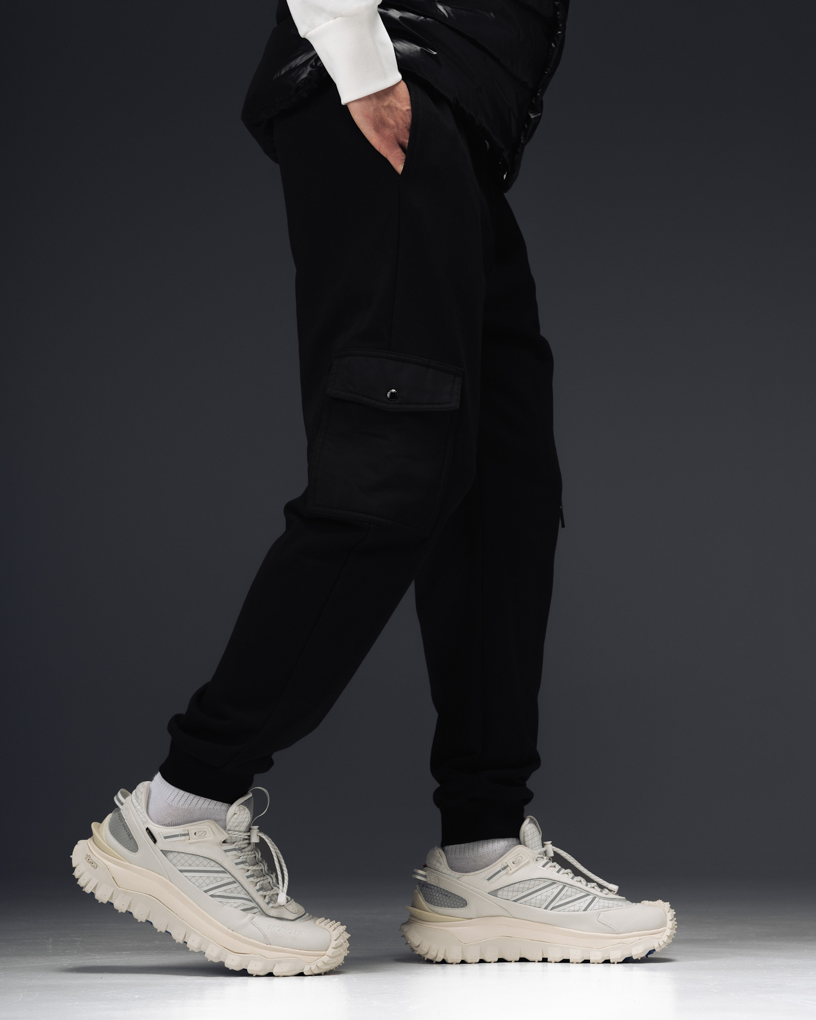 Moncler Utility Joggers Black