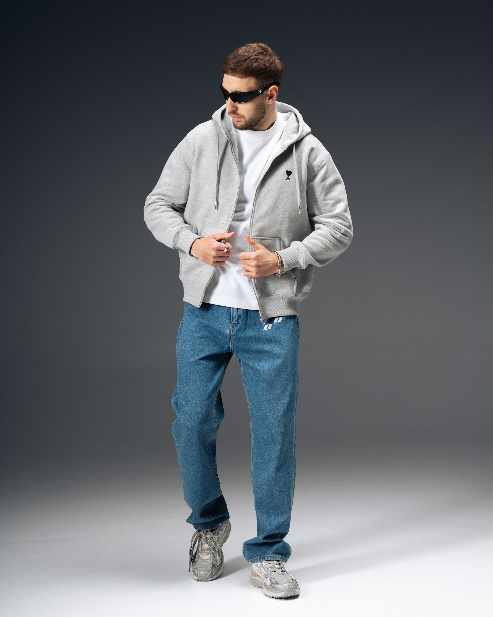 Ami Paris Signature Ami De Coeur Zip Hoodie Grey