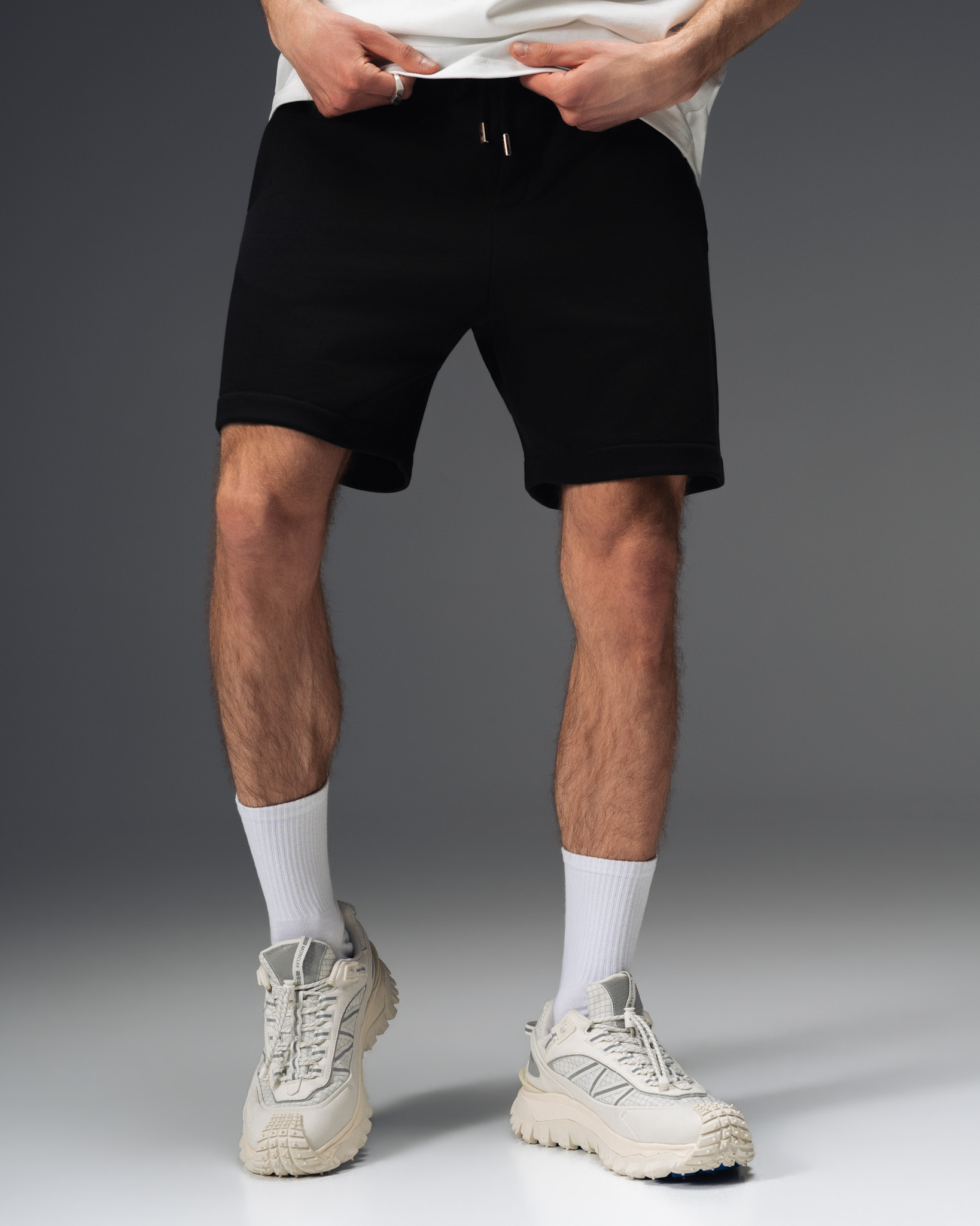 Jacquemus Le Minimal Noir Shorts