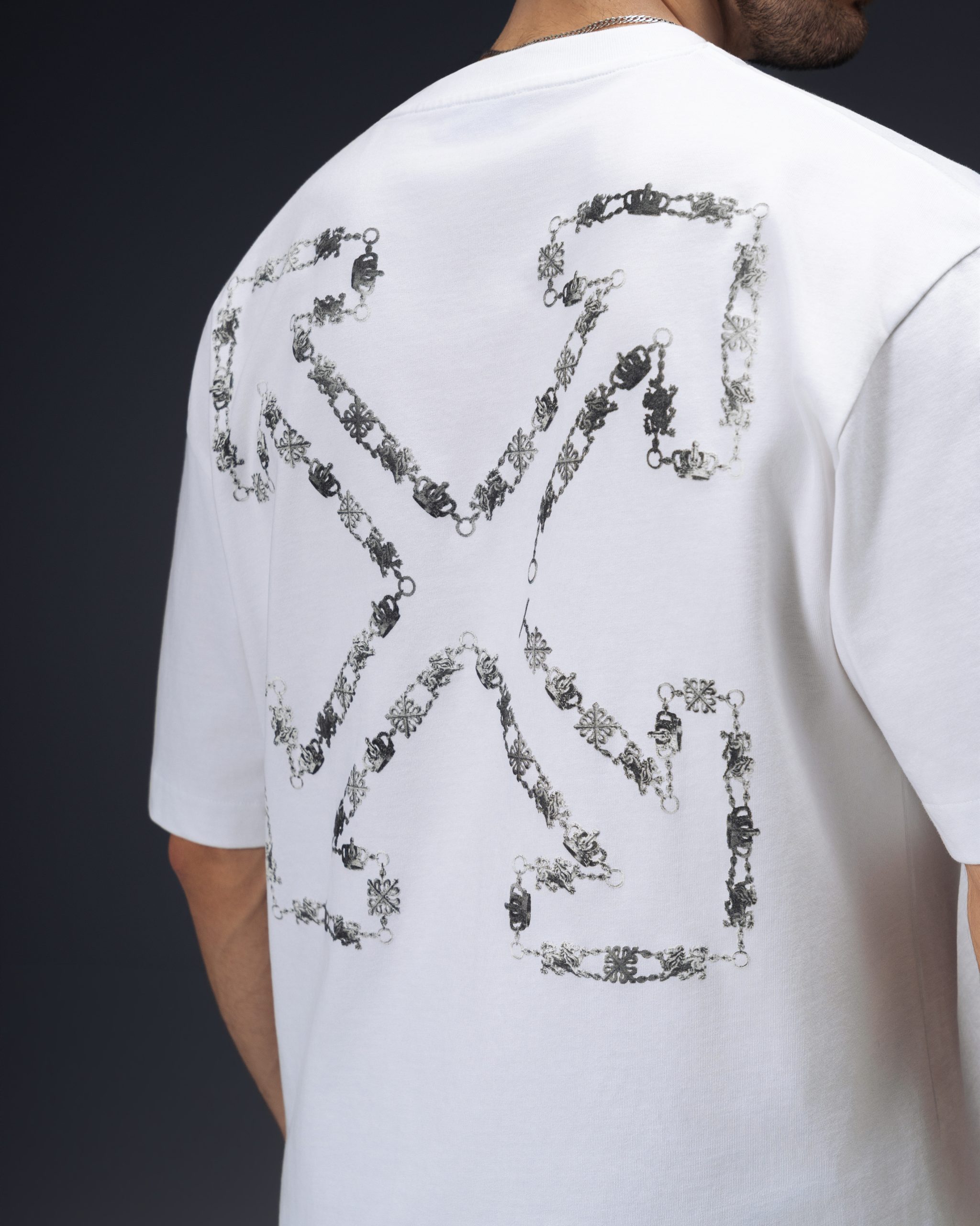 Off-White Arrows Chain Graphic T-Shirt