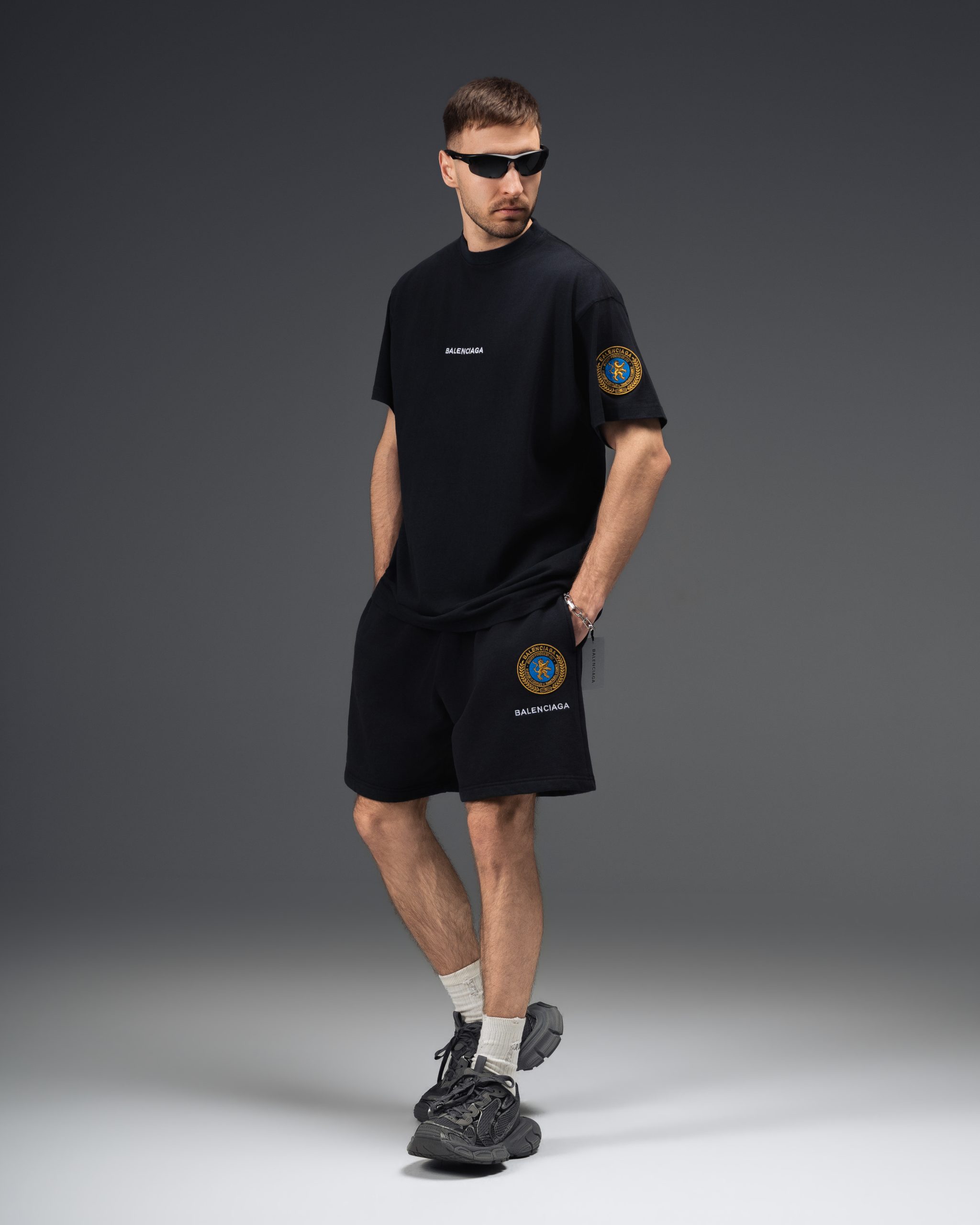 Balenciaga Royal Crest Oversize T-Shirt