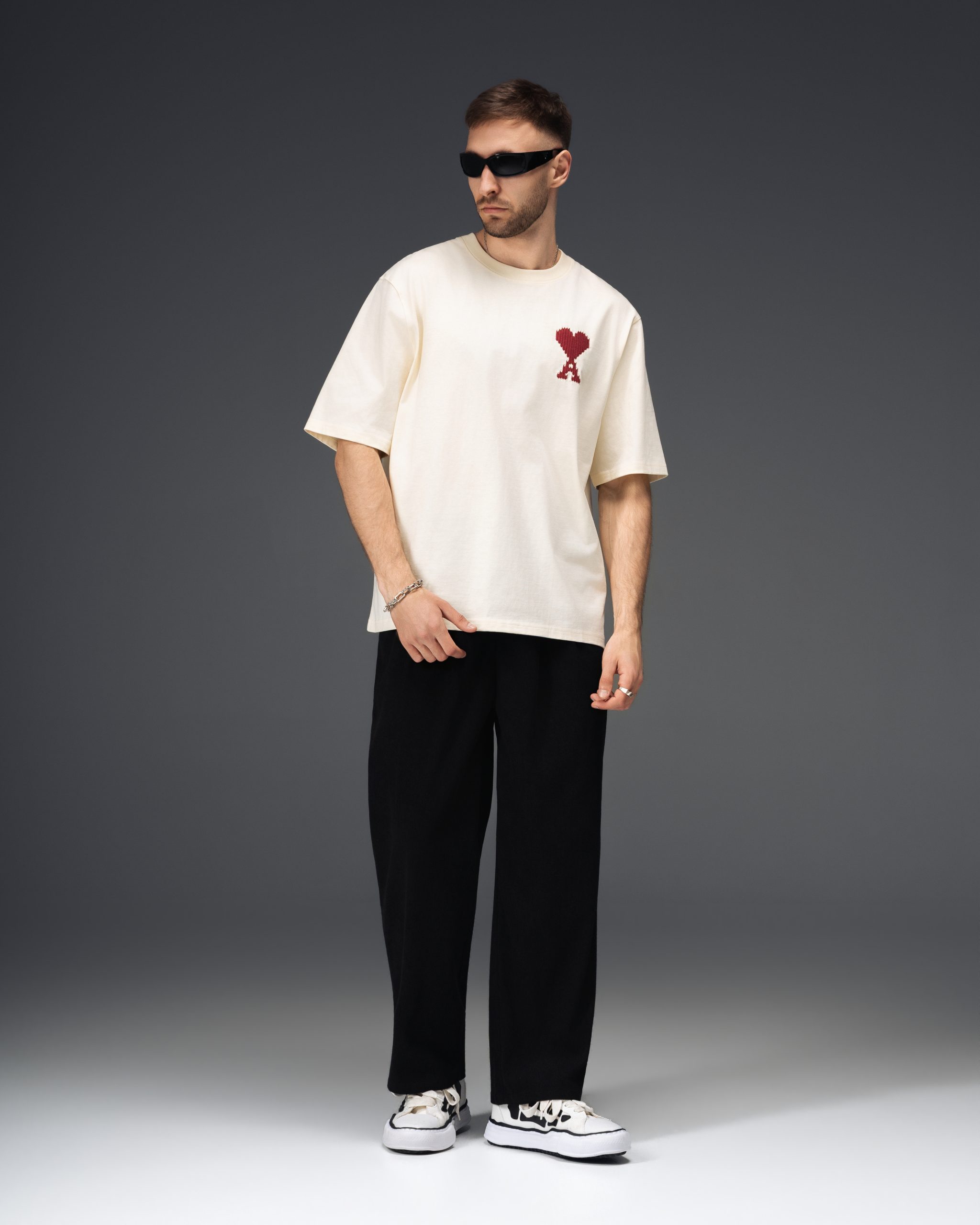 Ami Paris Big Heart Embroidery Cream T-Shirt