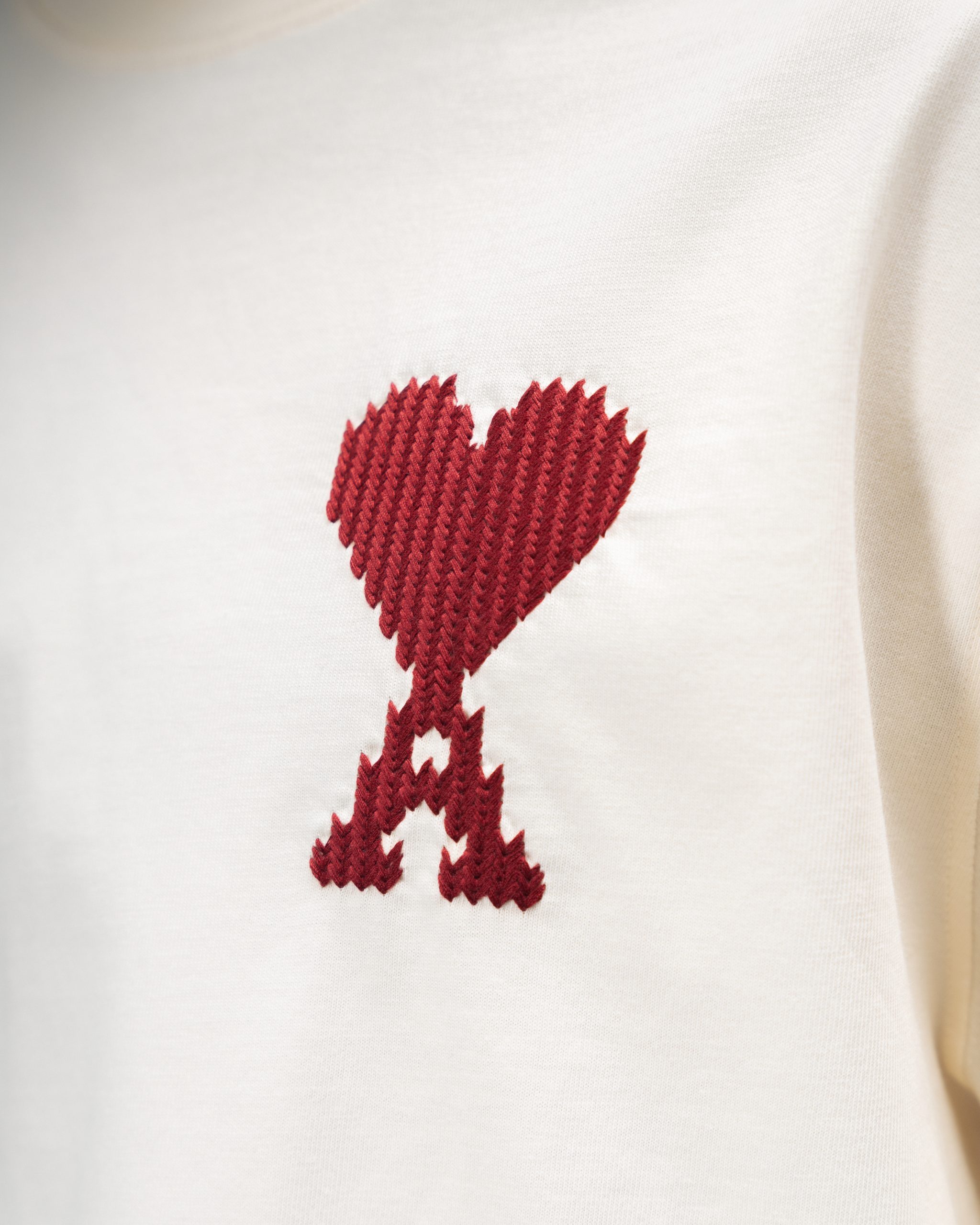 Ami Paris Big Heart Embroidery Cream T-Shirt