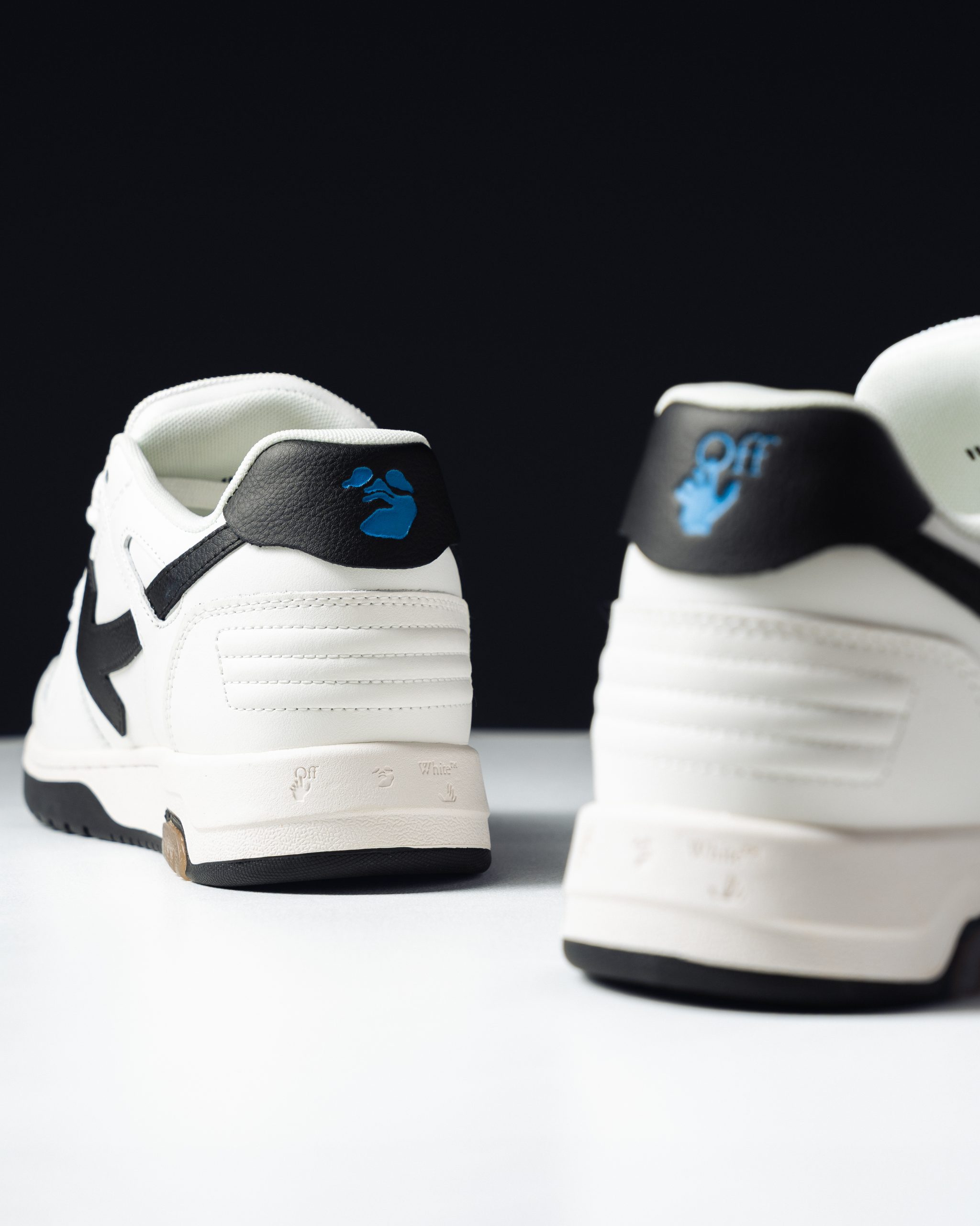 Off-White Out Of Office White Black